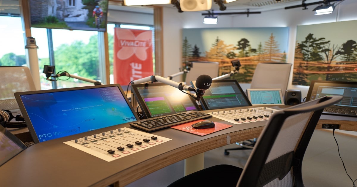 radiostudio1